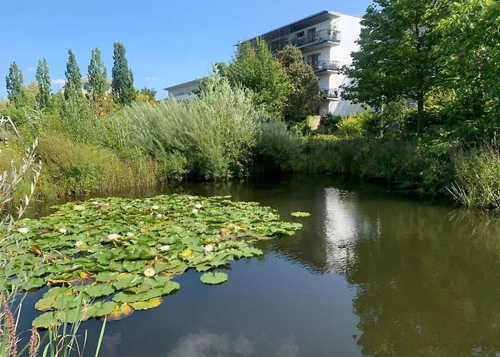 Lovely 3 Room Apartment For 4 P, Messe, U-Bahn, Park